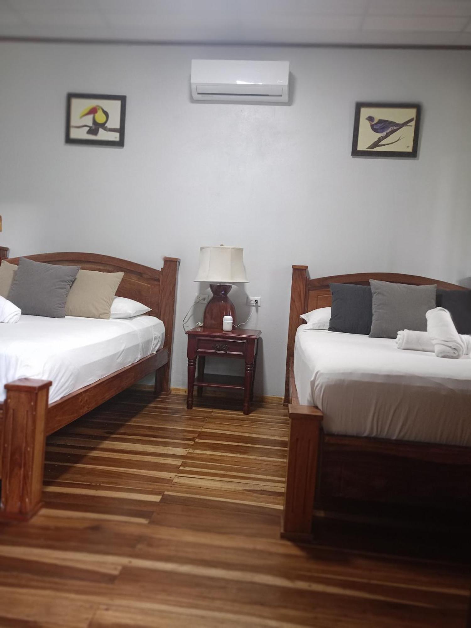 Bungalow Batsu La Fortuna 객실 사진